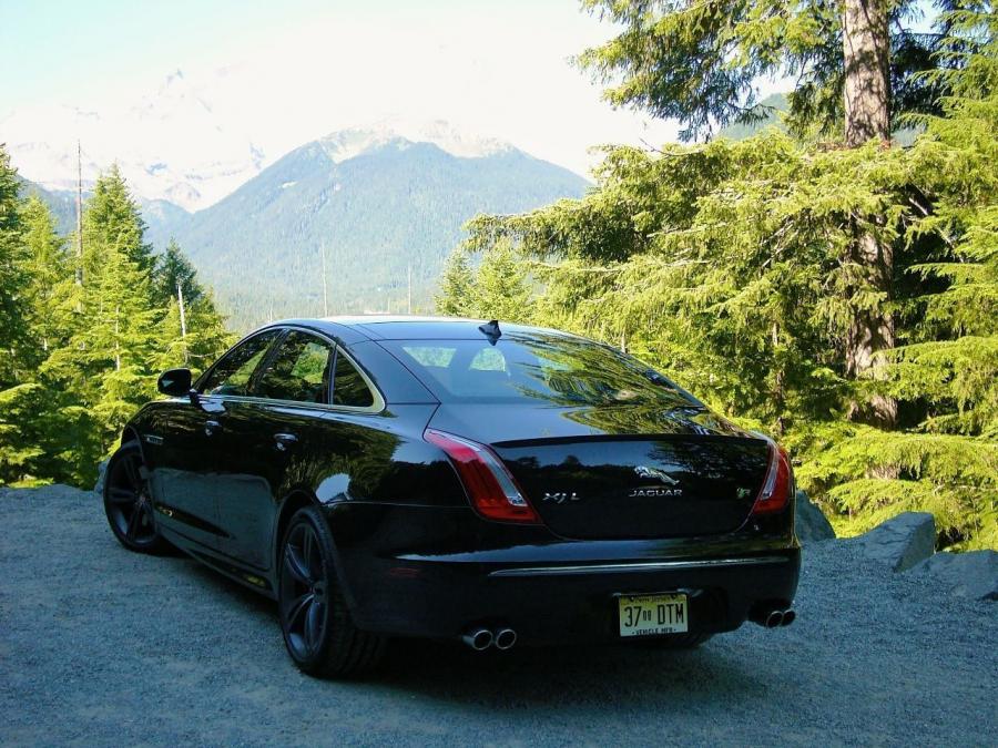  Jaguar XJR 2014 года  (фото 40 из 116)